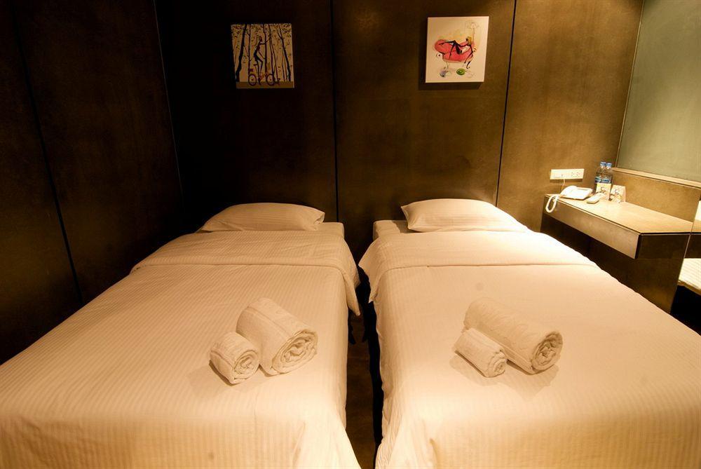 Hotel Justbeds Bangkok Esterno foto