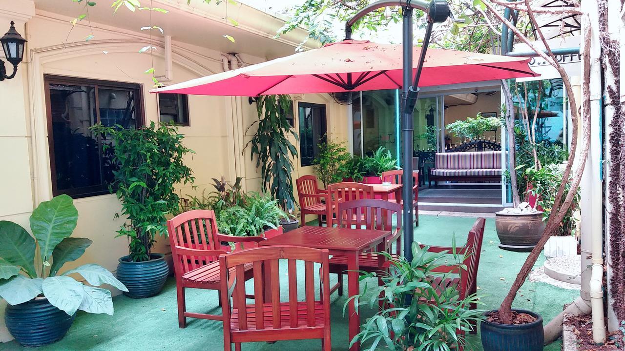 Hotel Justbeds Bangkok Esterno foto