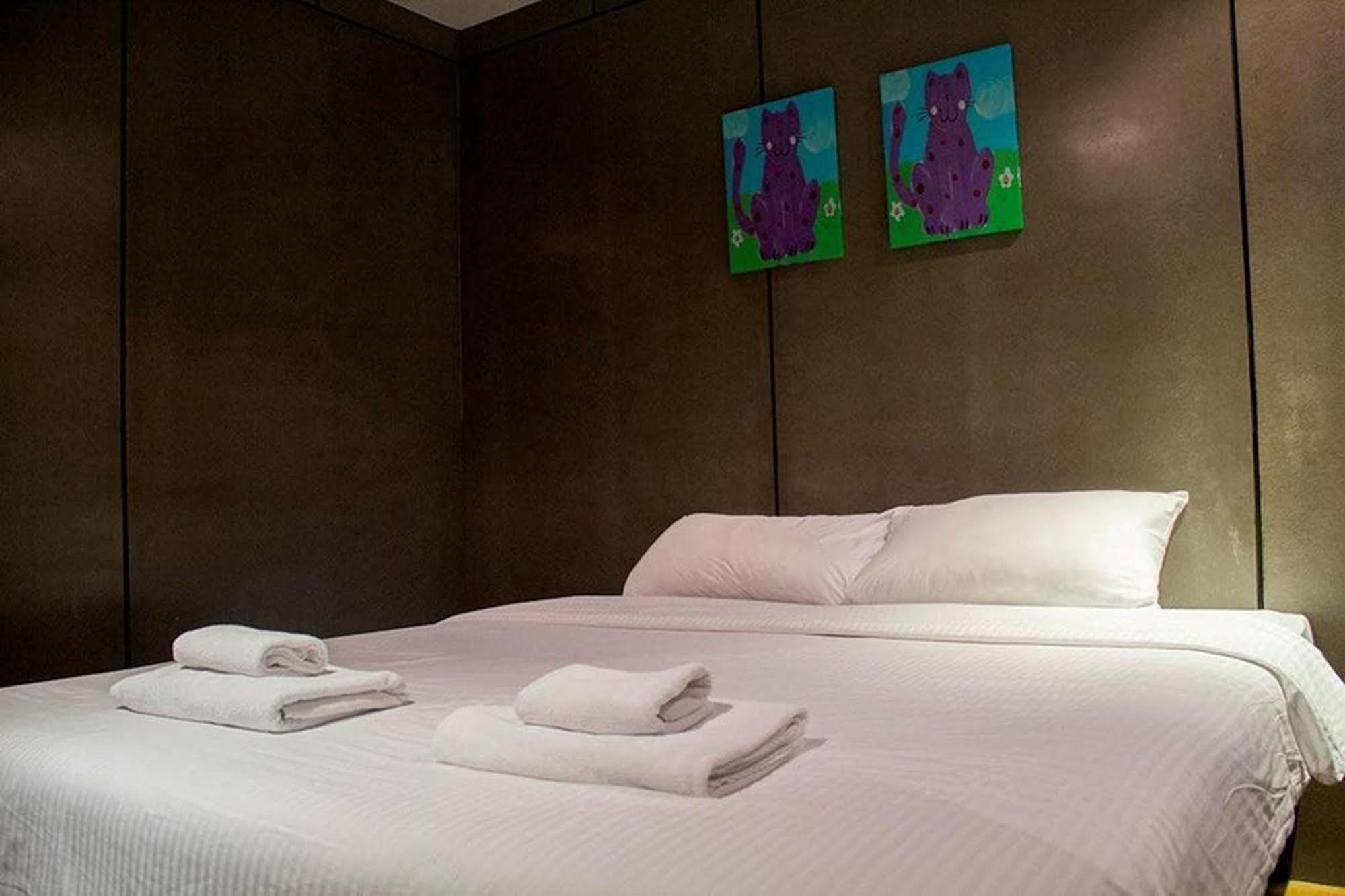 Hotel Justbeds Bangkok Esterno foto